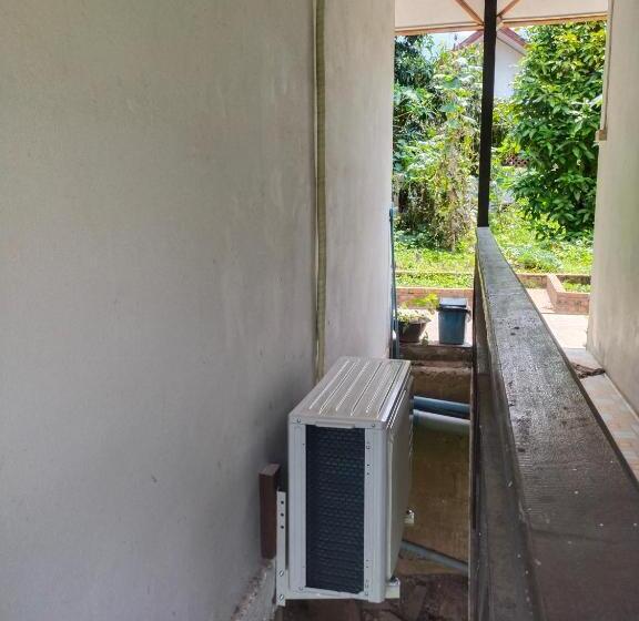 اتاق استاندارد با بالکن, Sunset Bungalows & Gh