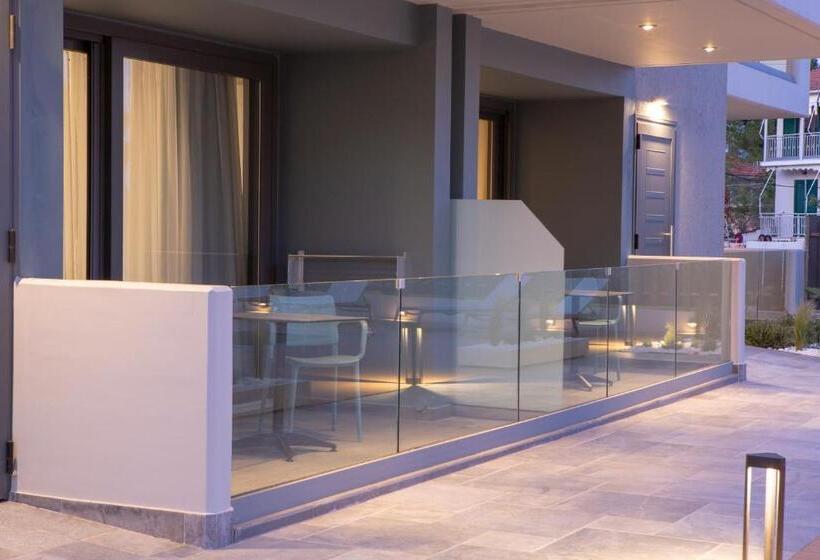 اتاق لوکس, Kn Ionian Suites