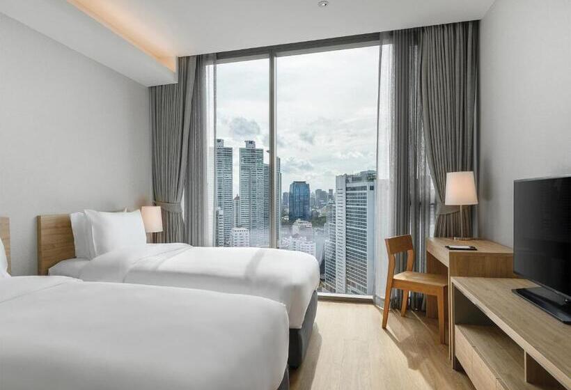 آپارتمان مدیریتی 2 خوابه, Oakwood Suites Bangkok