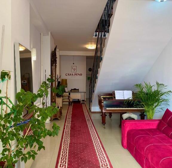 اتاق خانوادگی, Casa Pino