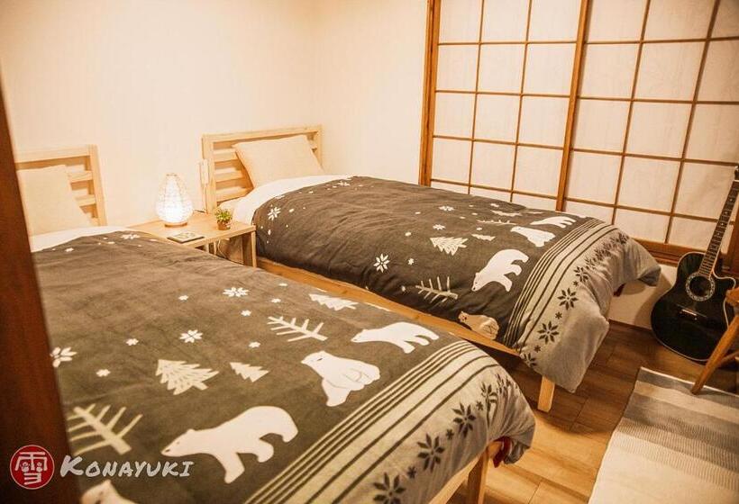 اتاق استاندارد چهار تخته, Konayuki