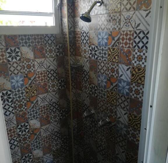 Economy Triple Room, Park Hostel