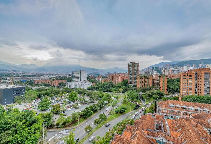 آپارتمان لوکس 1 خوابه, Aptos Alcazar Oviedo By Housy Host