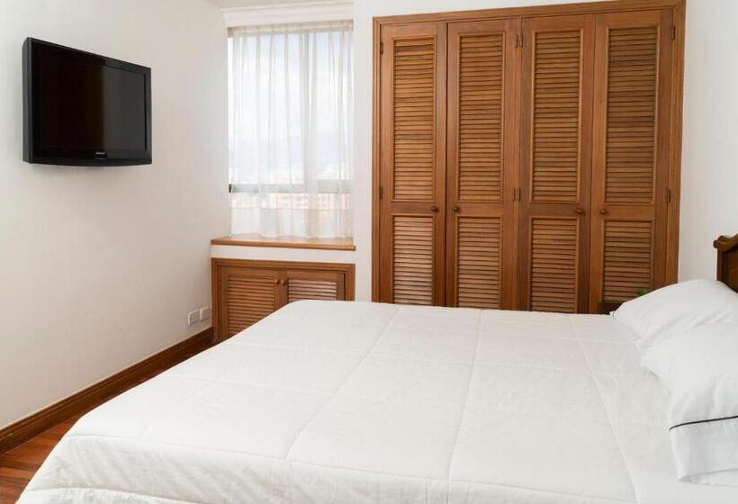 استودیوی استاندارد, Aptos Alcazar Oviedo By Housy Host