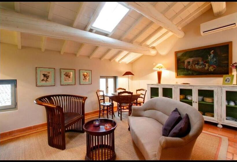 آپارتمان 1 خوابه با چشم‌انداز باغ, Maison De La Bourgade