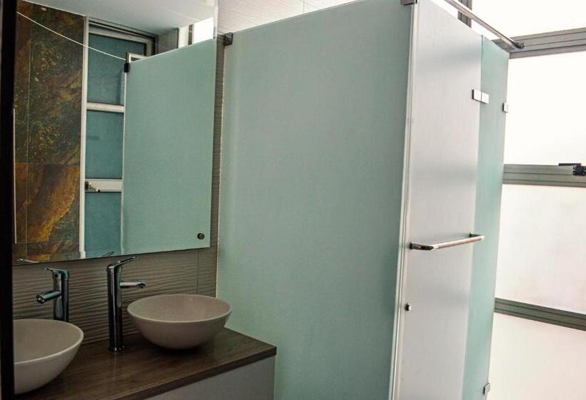 تختخواب در اتاق مشترک, Hostel Laguna Salá By Fsl