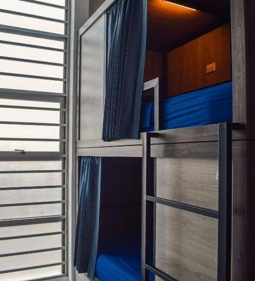 تختخواب در اتاق مشترک, Hostel Laguna Salá By Fsl