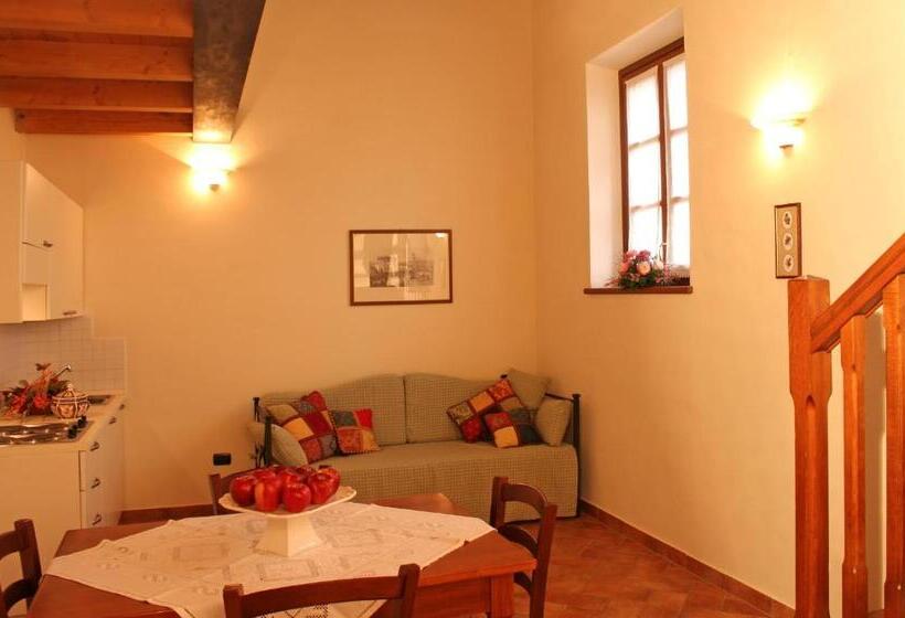 اتاق دوبلکس, Agriturismo La Staffa