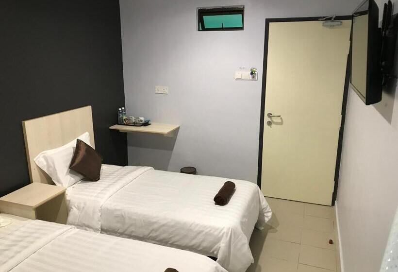 اتاق سوپریور, Seri Kangsar Kk