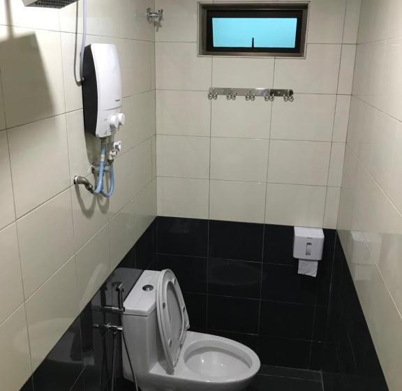 اتاق سوپریور, Seri Kangsar Kk