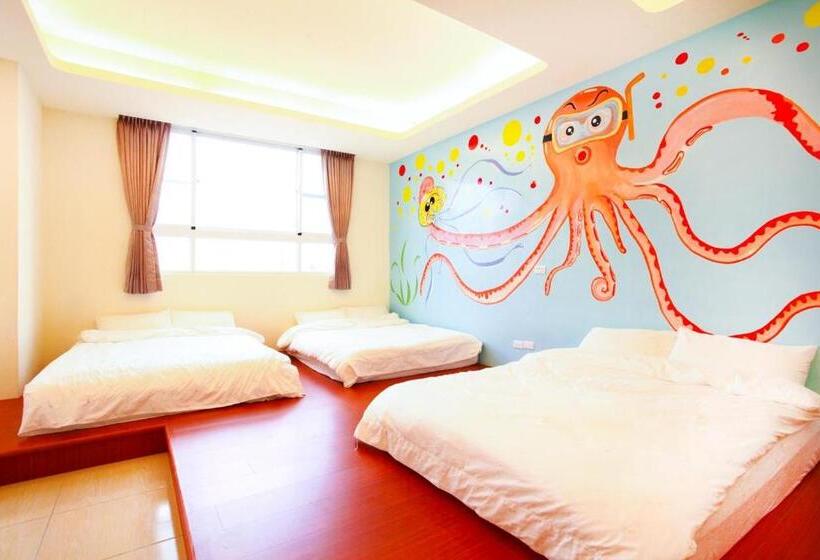 اتاق سوپریور خانوادگی, Mermaid B&b