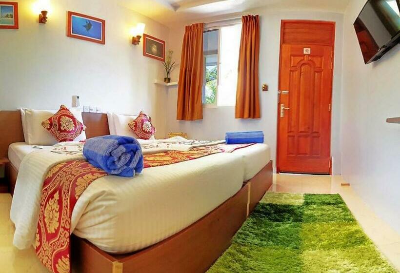 اتاق لوکس, Santa Rosa Maldives