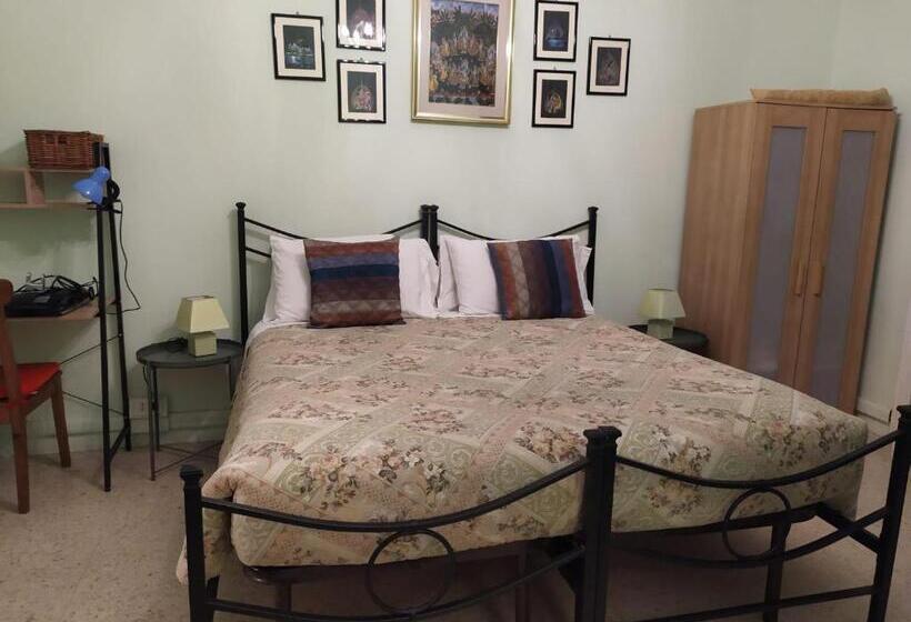 اتاق استاندارد, Roma Capoccia B&b