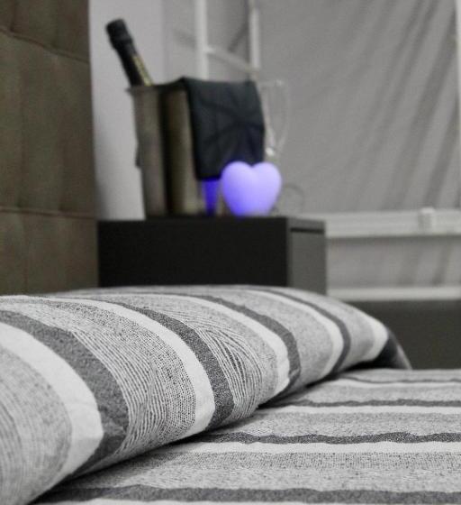اتاق لوکس با بالکن, Balai Suite
