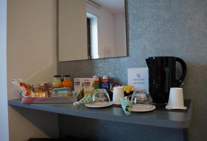 اتاق استاندارد با تخت بزرگ, Balai Suite