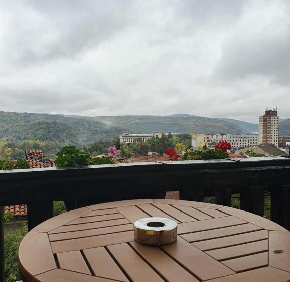اتاق استاندارد با بالکن, Guest House Gurkov