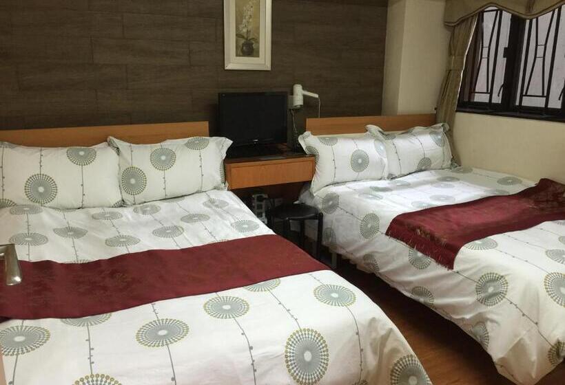 اتاق استاندارد چهار تخته, Hk Tai San Guest House