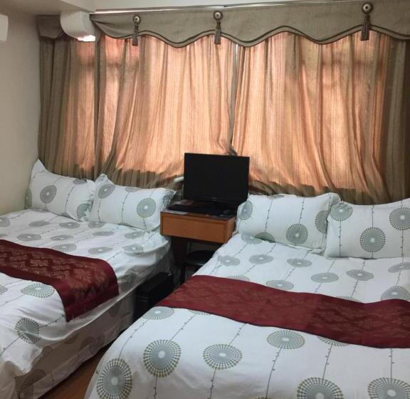 اتاق استاندارد چهار تخته, Hk Tai San Guest House