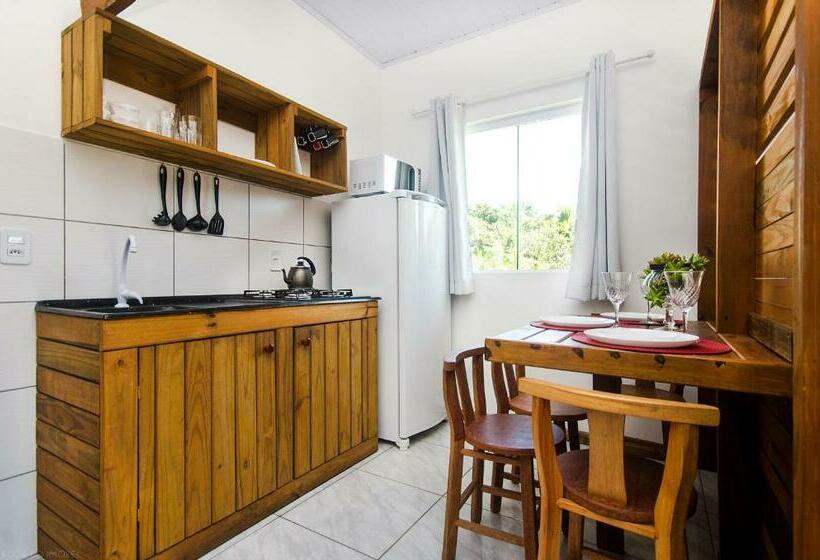 آپارتمان 1 خوابه با چشم‌انداز استخر, Residencial Salmão