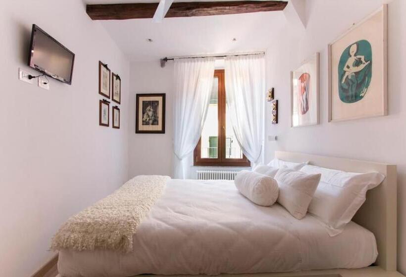 اتاق استاندارد, Oblò Portovenere Guesthouse