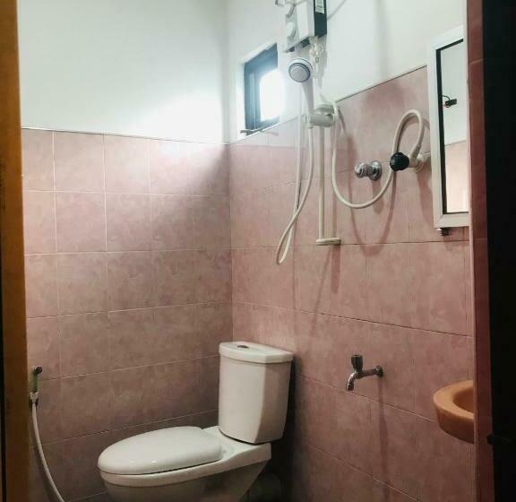اتاق لوکس خانوادگی, Dambulla Tourist Resort