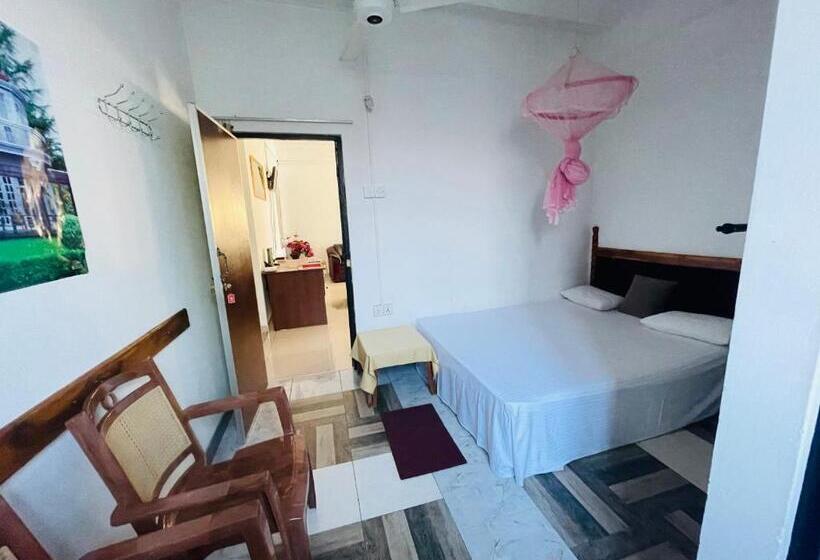 اتاق اکونومی, Dambulla Tourist Resort