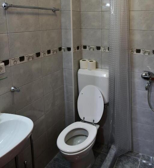استودیوی لوکس, Guesthouse Ušće