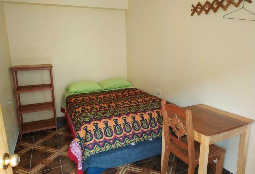 اتاق استاندارد یک تخته با سرویس بهداشتی مشترک, Hospedaje Inti