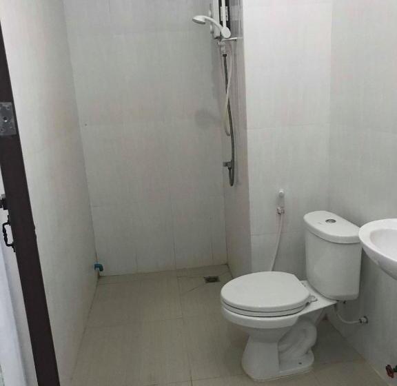 اتاق استاندارد چهار تخته, Kampongbay Makeng Ii Guesthouse
