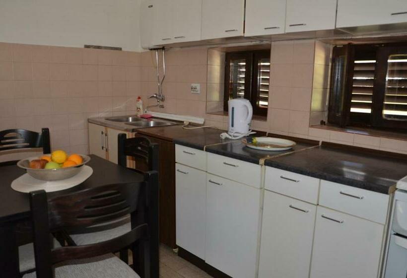 آپارتمان 2 خوابه, Mg Apartments And Rooms