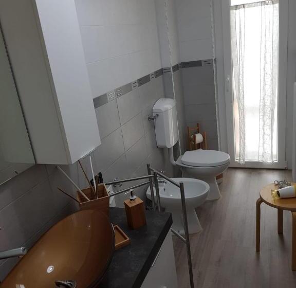 Standard room with outdoor bath, Testa O Croce Casa Vacanze