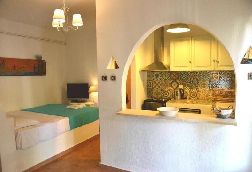 سوییت لوکس, Anofli Suites