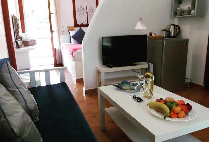 سوییت خانوادگی, Anofli Suites