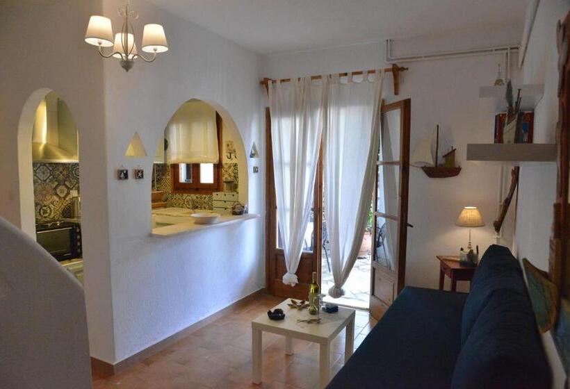 سوییت لوکس, Anofli Suites