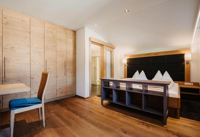 آپارتمان 1 خوابه با بالکن, Aparthotel Rubinius