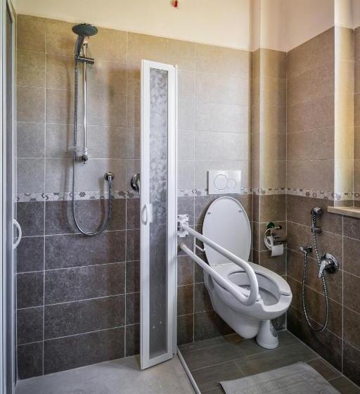 اتاق استاندارد, Agriturismo La Rosa Montefalco