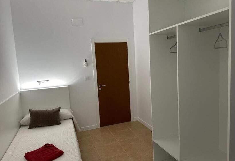 غرفة قياسية حمام مشترك, Albergue O Pedrón Hostel & Rooms