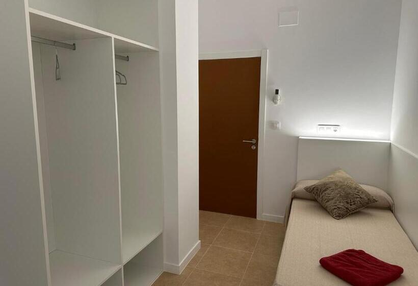 غرفة قياسية حمام مشترك, Albergue O Pedrón Hostel & Rooms