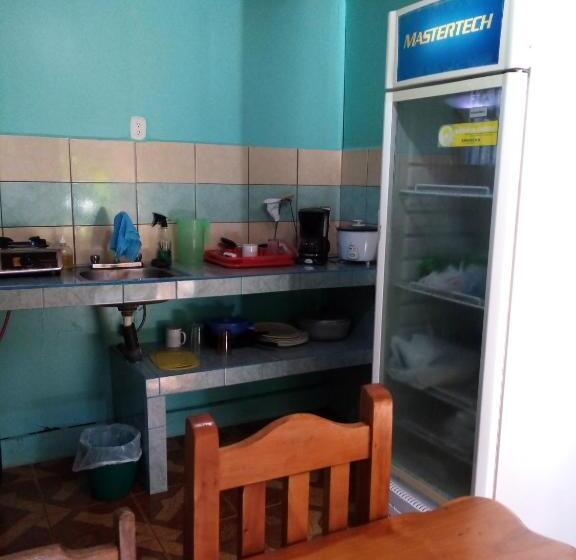 اتاق استاندارد, Cabinas Popular