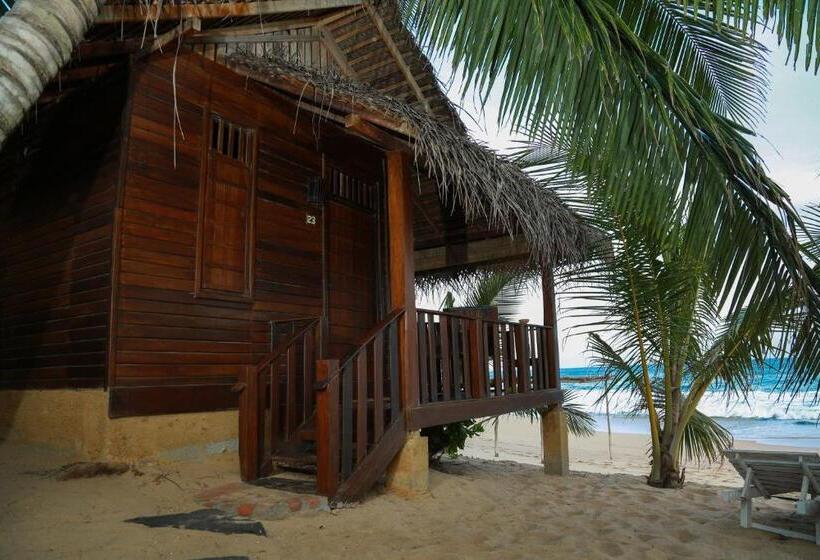 کلبه دلوکس, Ganesh Garden Beach Cabanas