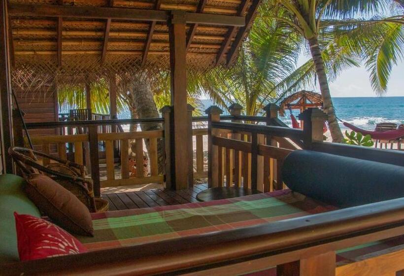 کلبه دلوکس, Ganesh Garden Beach Cabanas