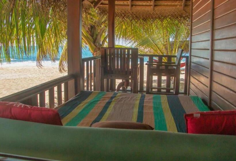 کلبه دلوکس, Ganesh Garden Beach Cabanas