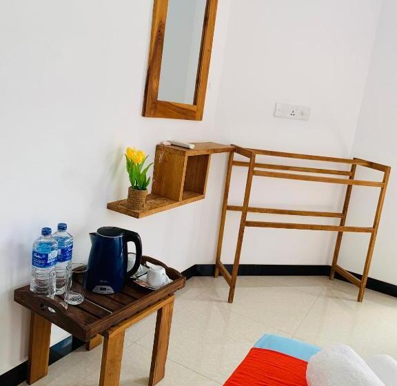 标准间带阳台, Chill House Safari Resort