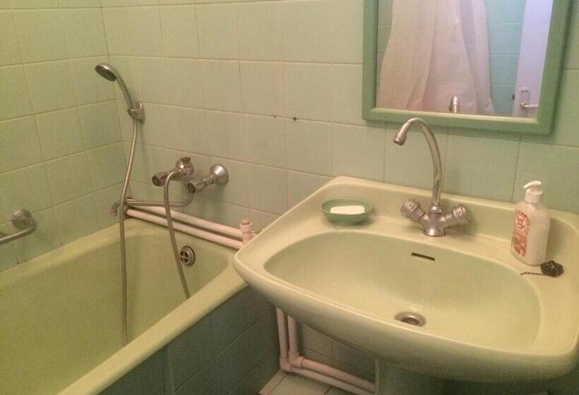 اتاق استاندارد با بالکن, Guest House Lilia