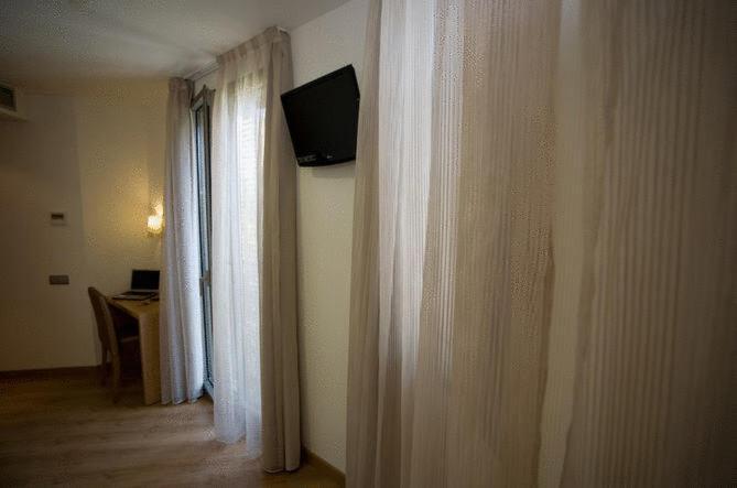 اتاق استاندارد, Hostal Rambla
