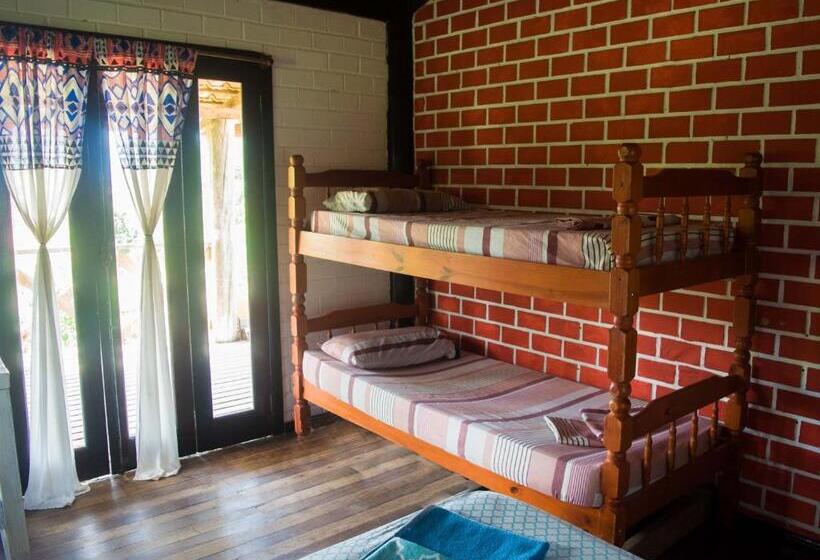בקתה סטנדרטית, Praia Do Rosa Hostel
