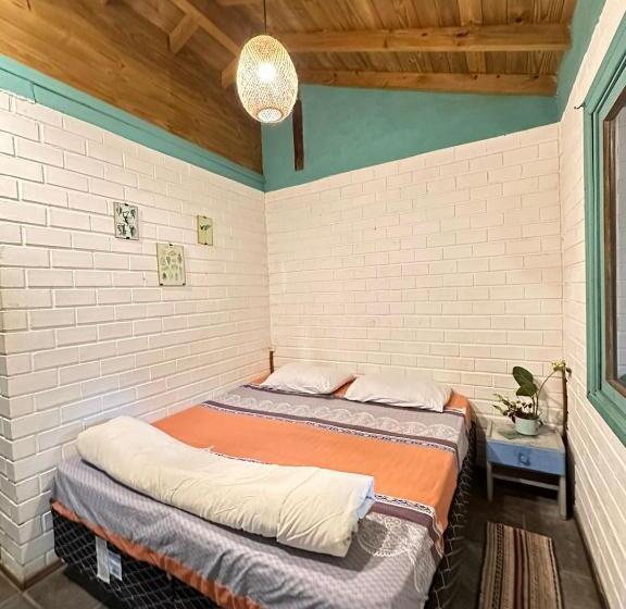 חדר בסיסי לשלושה, Praia Do Rosa Hostel