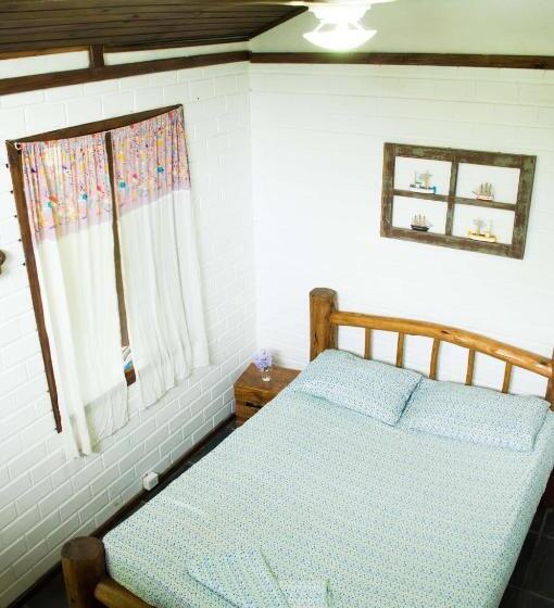 חדר בסיסי לשלושה, Praia Do Rosa Hostel