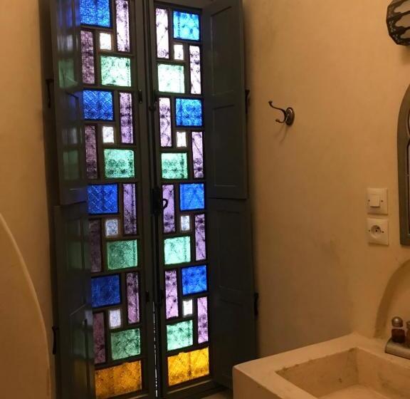 اتاق سوپریور, Riad Bel Haj