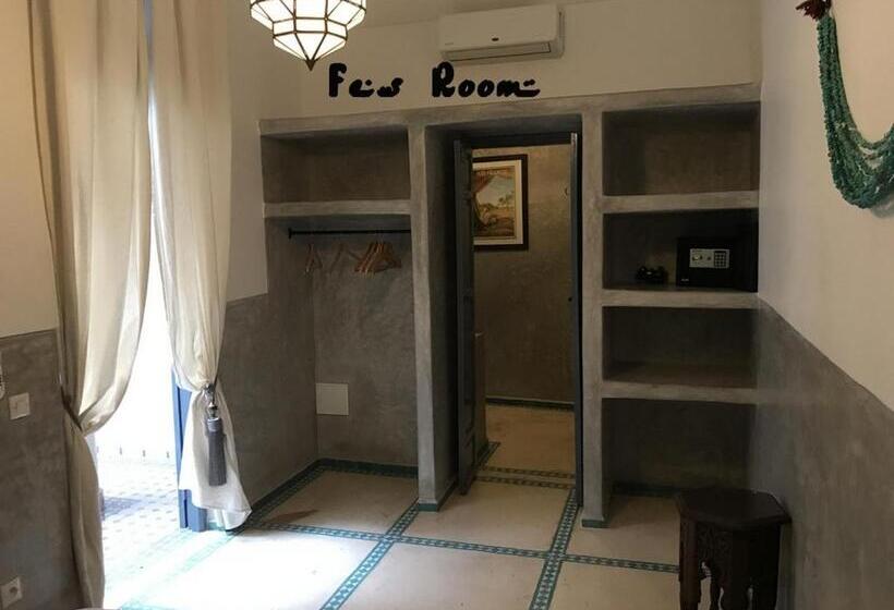 اتاق لوکس, Riad Bel Haj